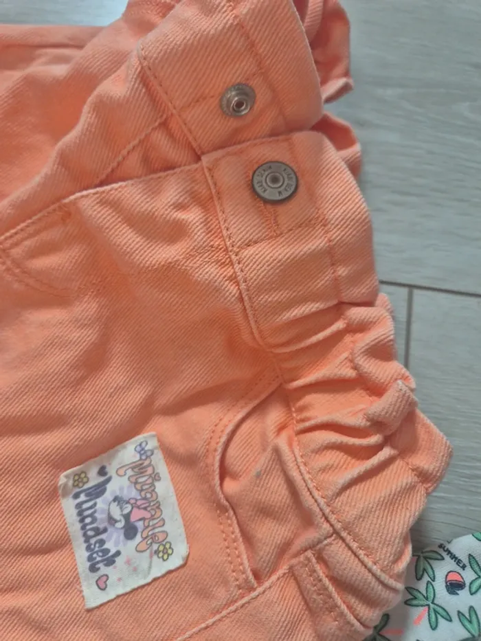 2 shorts 5 ans - photo numéro 3