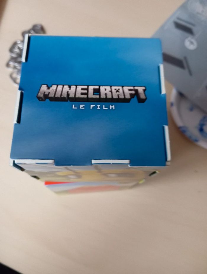Minecraft abeille puzzle mac do - photo numéro 2