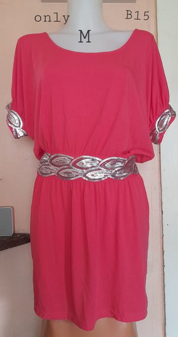 Robe tunique avec brillant taille M