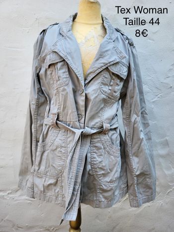 Très joli trench taille 44