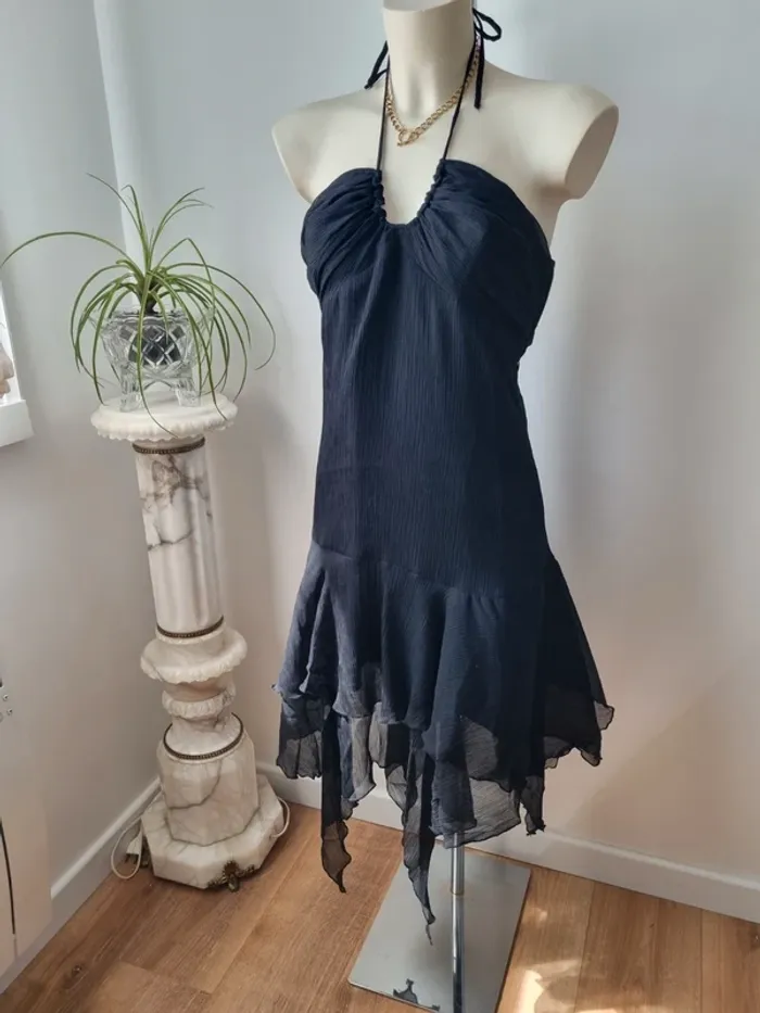Robe longue noir asymetrique année '90 - photo numéro 4