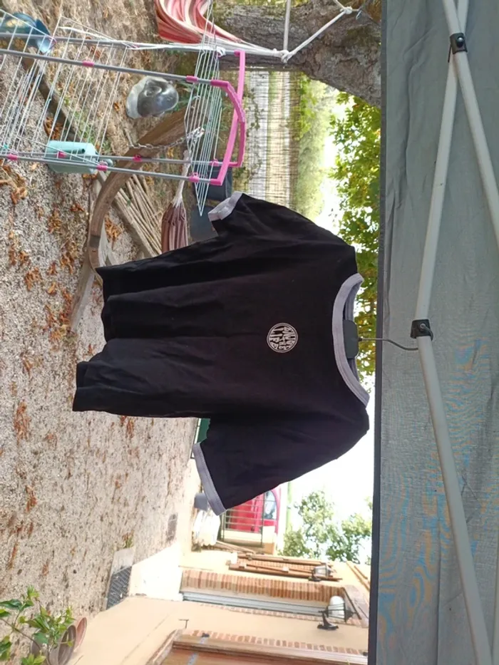 Tee-shirt court noir Jennyfer