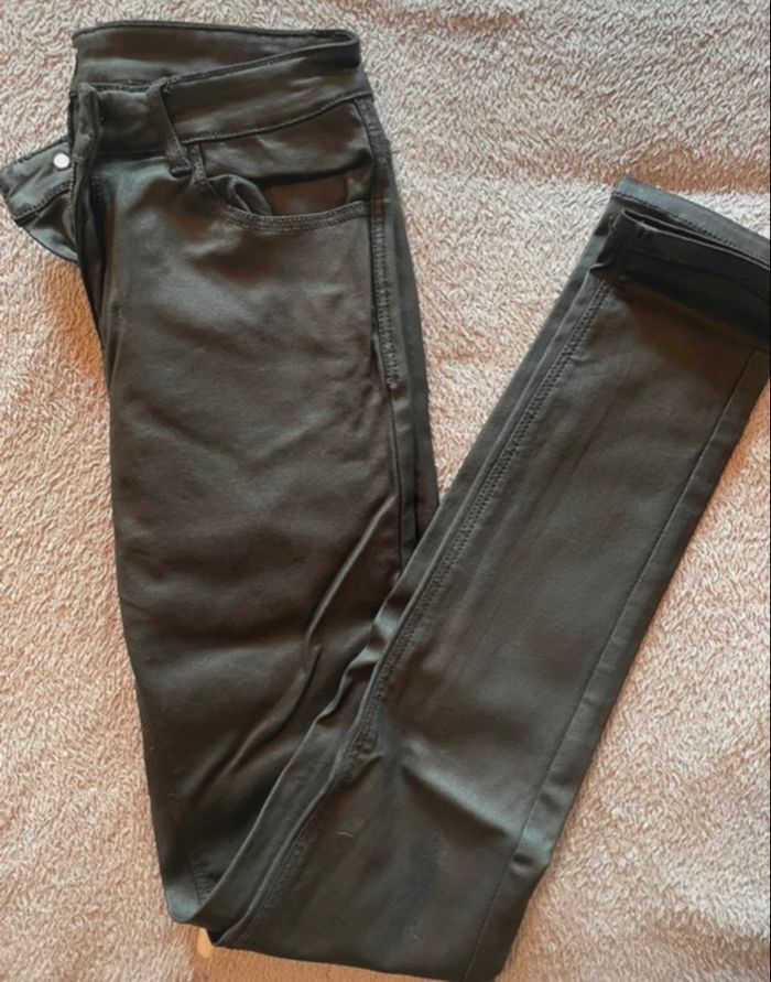 jean similicuir cuir noir PIMKIE - taille M, rock & tendance (léger défaut)