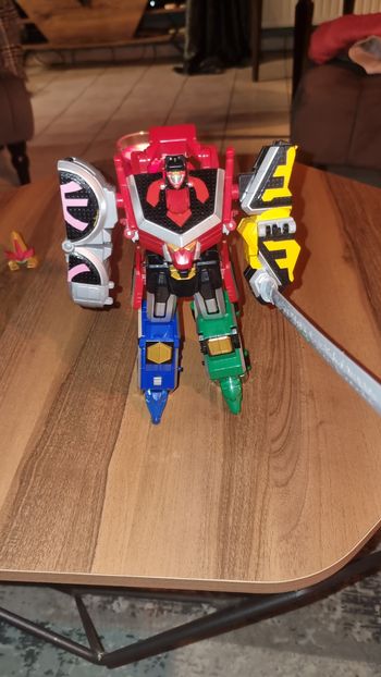 Power rangers mega zord