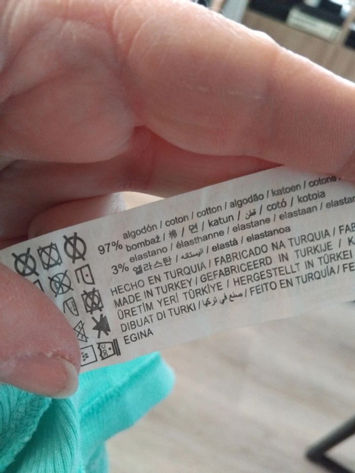 Crop top Pull&bear - photo numéro 4