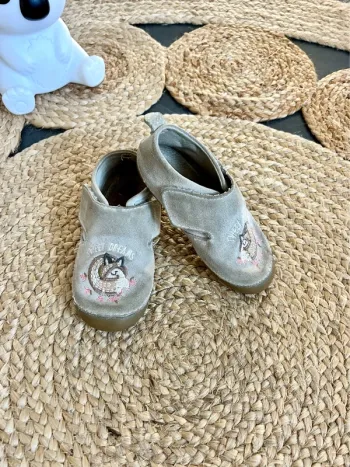 Chaussons en cuir gris motif renard Vertbaudet pointure 25