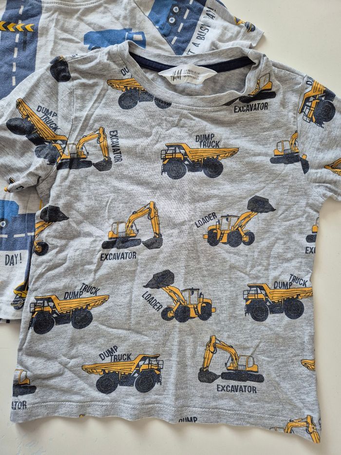 👦 T-shirts × 2 - photo numéro 2