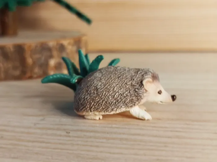 Figurine hérisson Animal de la forêt - photo numéro 3