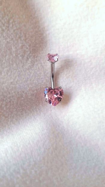 Piercing nombril acier et zircon rose _ Neuf