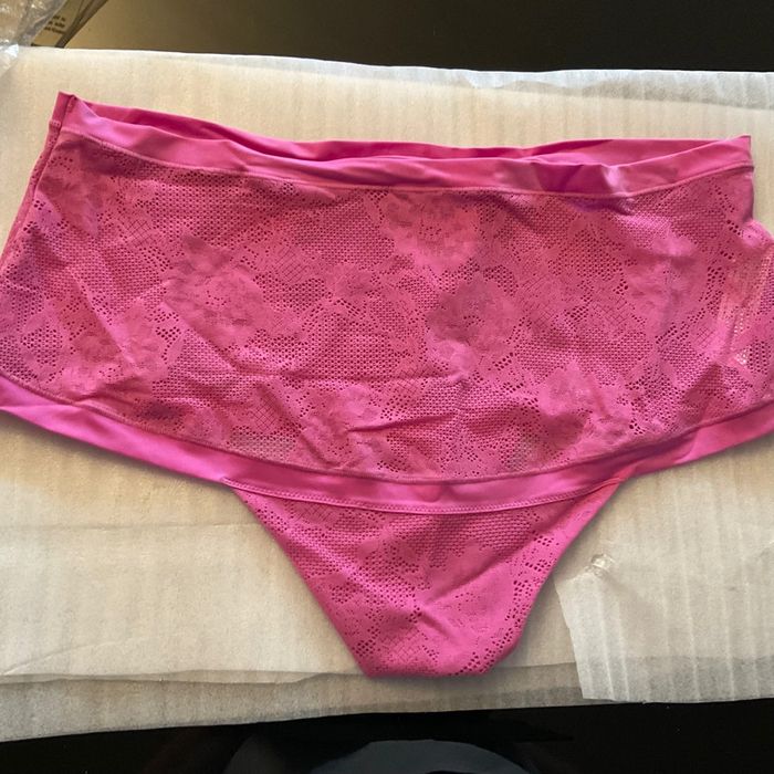 Culotte Fuschia Triumph neuve - photo numéro 6