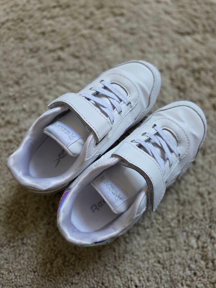 Baskets Reebok taille 28 - photo numéro 4