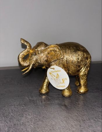 Deco éléphant doré 
