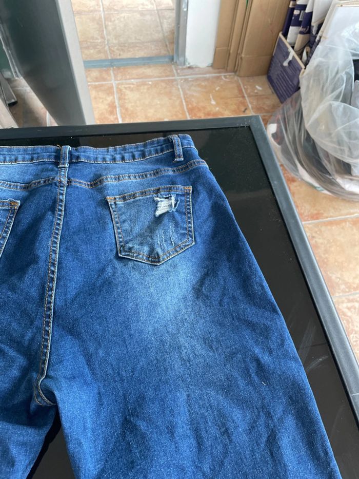 Jean troué de la marque Shein en taille L - photo numéro 11