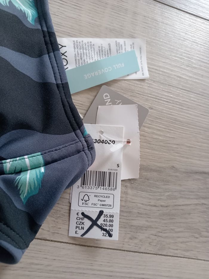 Haut de maillot de bain taille s - photo numéro 4