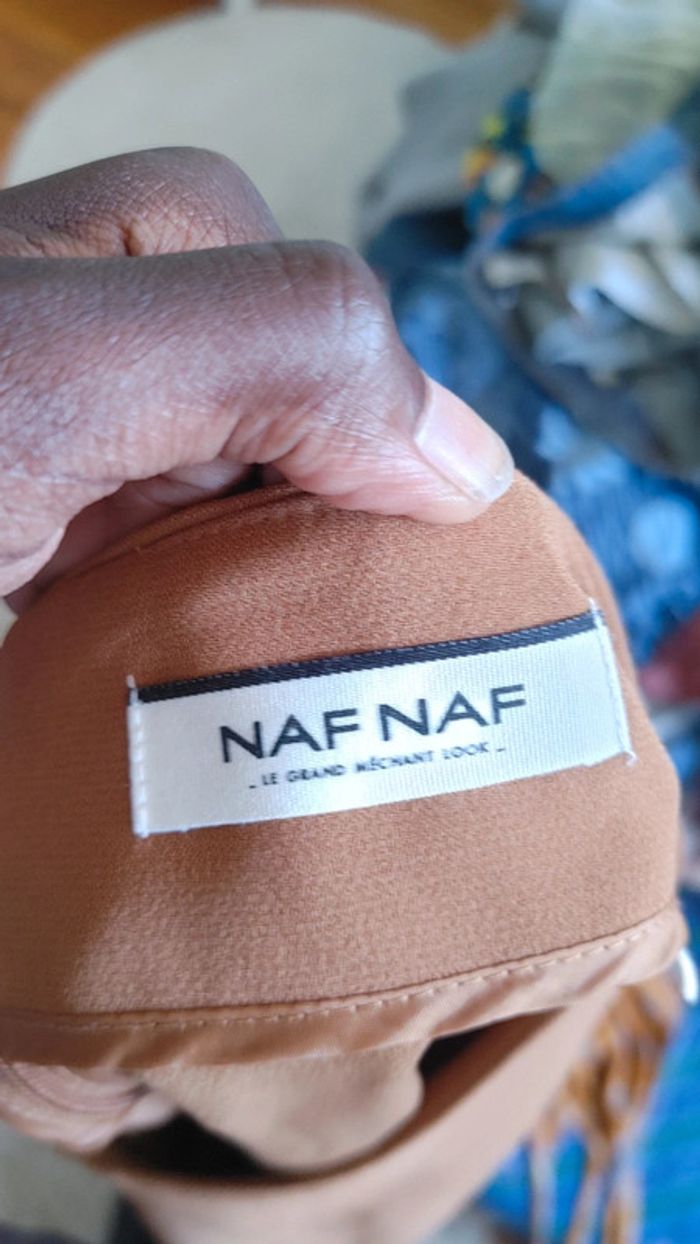 Mini short habillé couleur kaki marron spéculoos ceinture - photo numéro 10