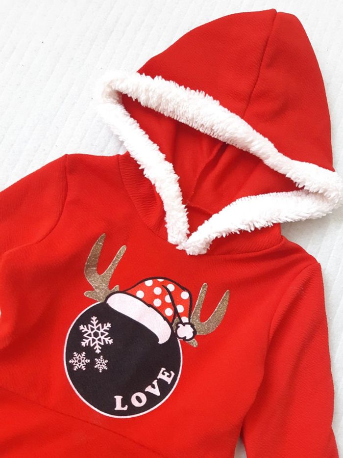 Robe à capuche mère Noël 2 ans - photo numéro 3