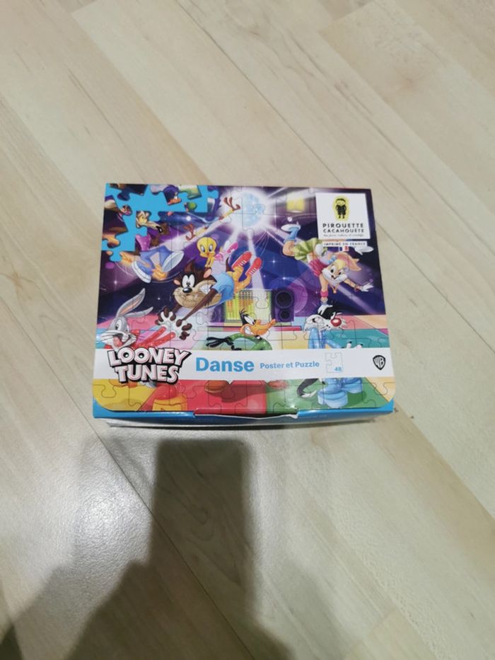 Jouet puzzle looney tunes danse mc Donald'S