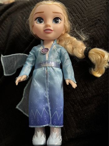 Poupée reine des neiges