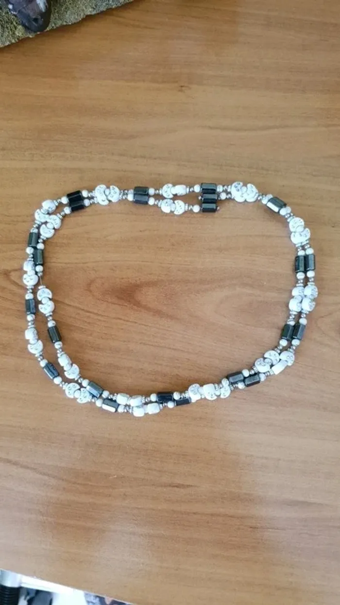 Collier/bracelet aimanté - photo numéro 3