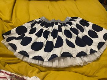 Très jolie jupe fille 3/4 ans sarabanda