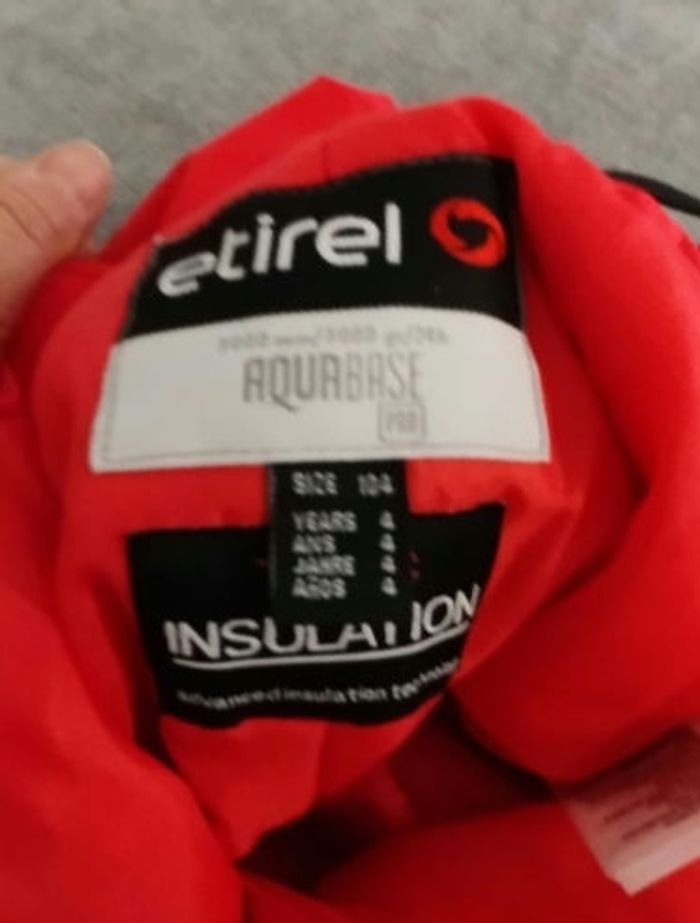 Pantalon  combinaison de ski fushia. Taille 4 ans. Etirel - photo numéro 6
