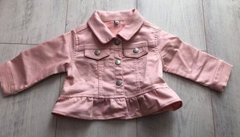 Veste rose à volants taille 6 mois
