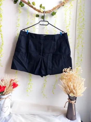 Short Zara – L – Noir – État : Excellent