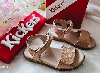 Sandales nus pieds Cuir Scratch Confort Kickers T25 
