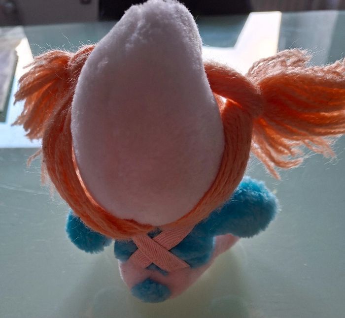 Schtroumpfette en peluche - photo numéro 2
