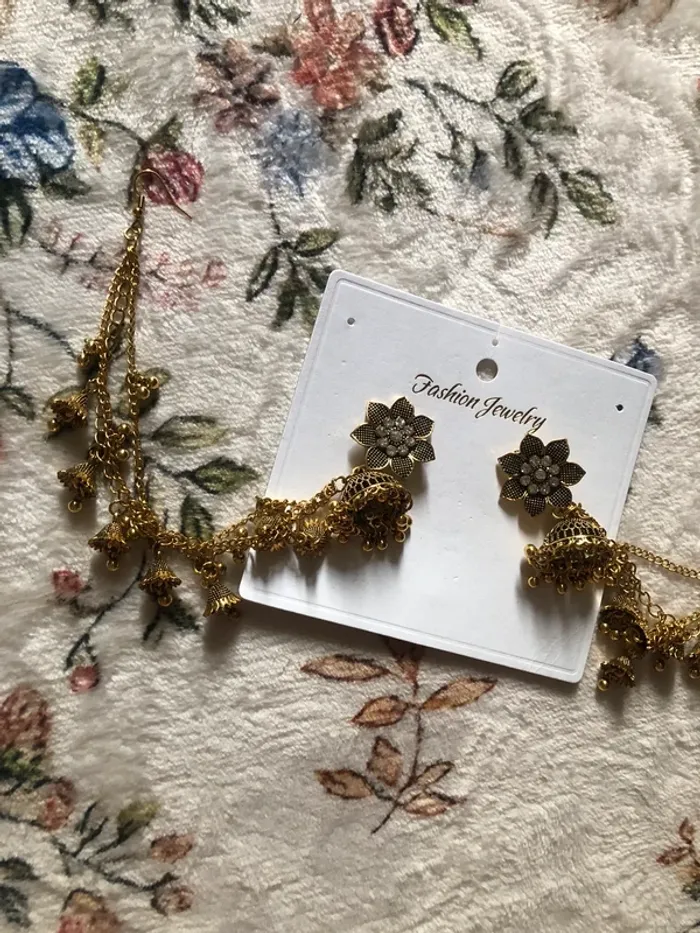 Ensemble de boucles d’oreilles longues avec support - photo numéro 3