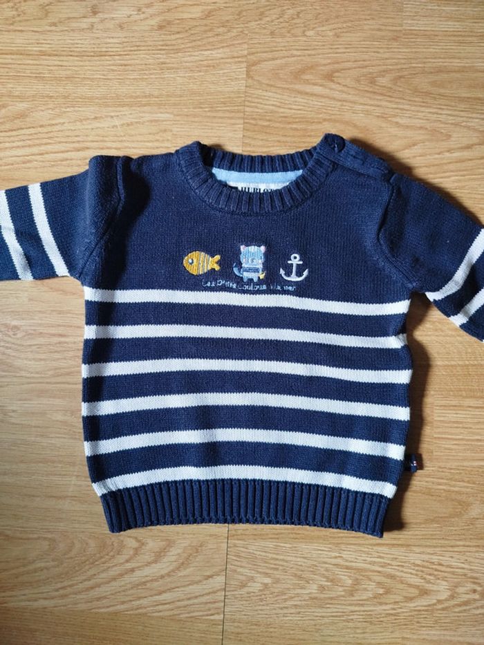 Pull 23 mois