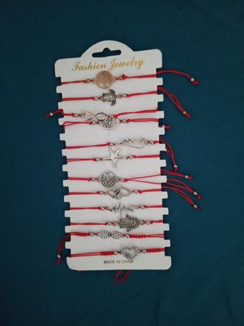 Lot de 12 bracelet fantaisie neuf