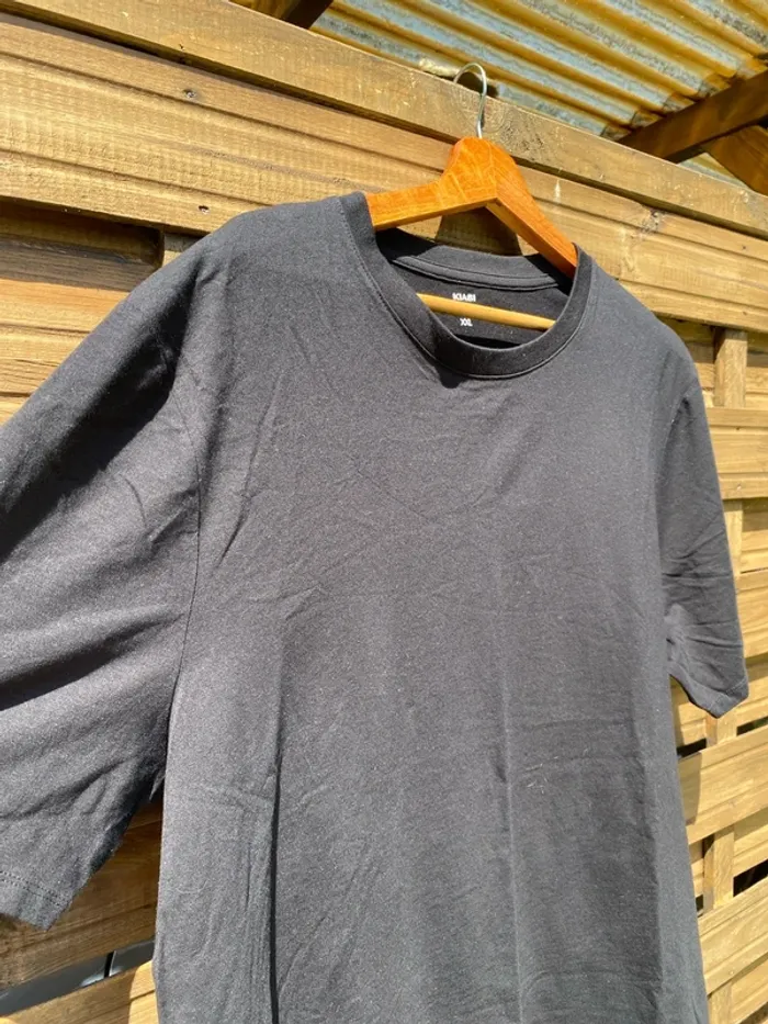 TEE shirt noir - photo numéro 2