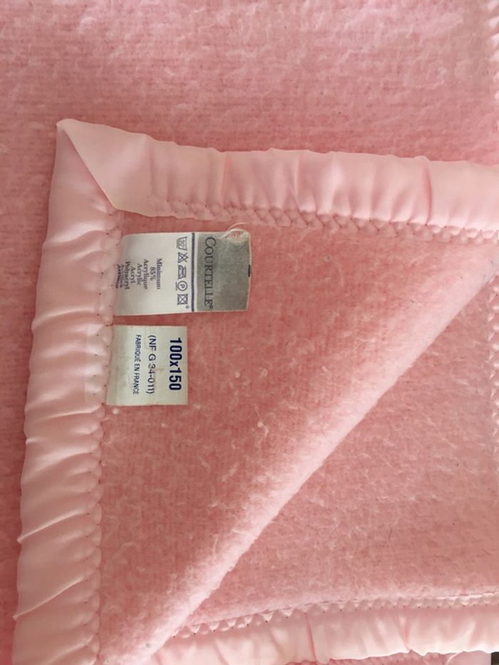 Couverture bébé rose