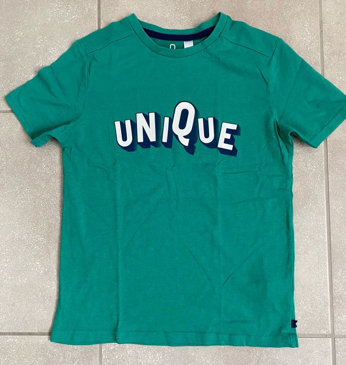 Lot OKAIDI shorts & t-shirts taille 10 ans - photo numéro 8