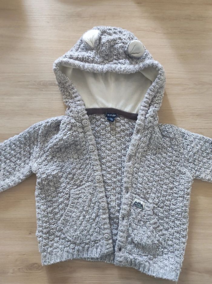 Veste en laine grise - 9 mois - Très bon état