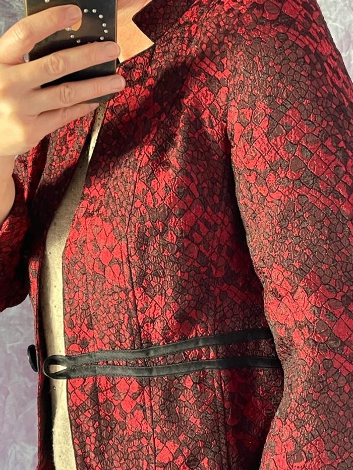 Superbe blazer bordeaux et noir - photo numéro 3
