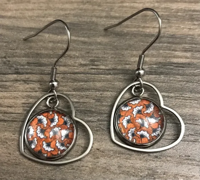 Boucles d'oreilles Pendantes Cœur Argenté avec Cabochon en Verre 12 mm, en Acier Inoxydable - photo numéro 5