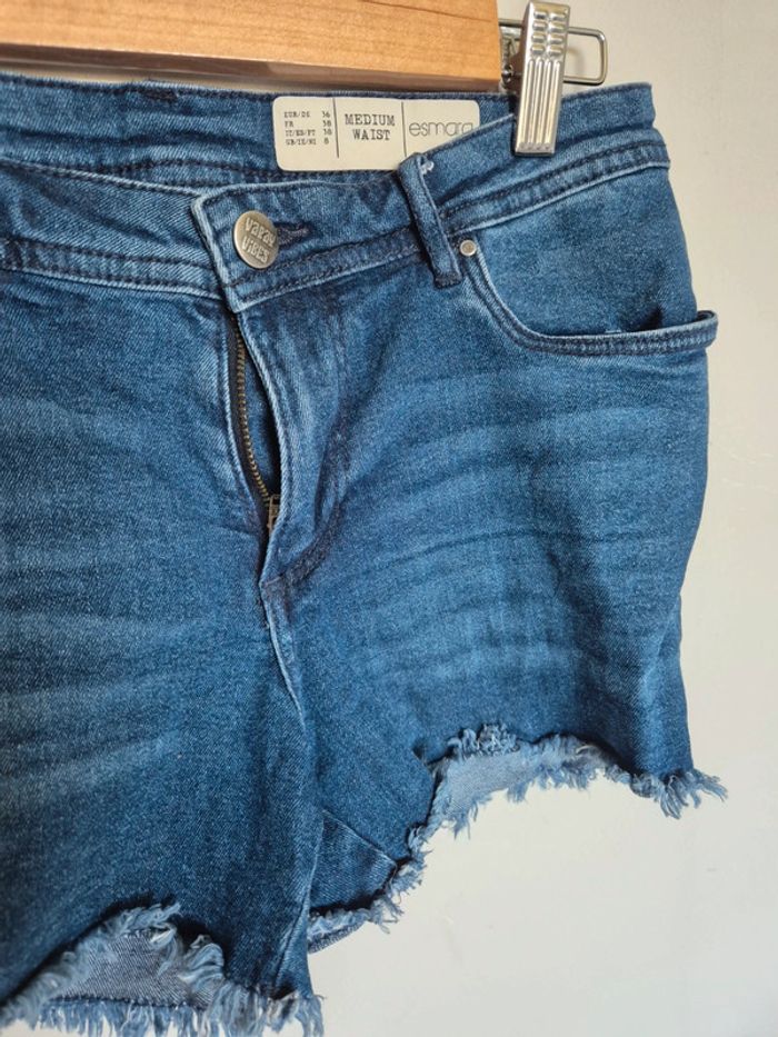 Short esmara taille 38 - photo numéro 7