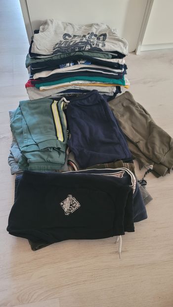 Gros lot vêtements garçon 6 ans