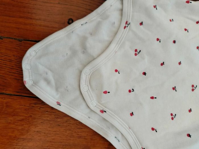 Lot 4 t-shirts manches longues - photo numéro 7