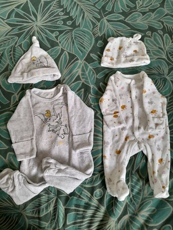 Lot- Pyjama Dumbo et Pyjama forêt