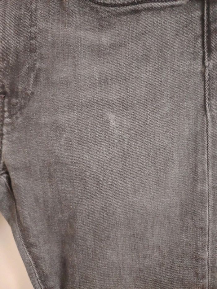 Jean Levi's 519 - photo numéro 5