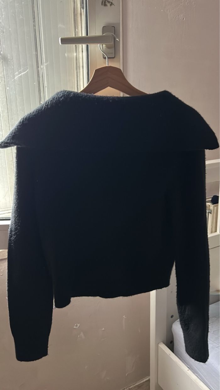 Pull en laine noire - photo numéro 2