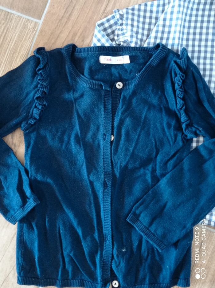 Lot chemise a carreaux look vintage+ gilet marine volants, 4 ans - photo numéro 4