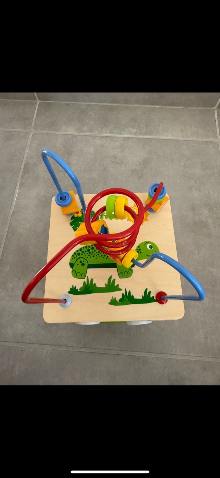 Cube activité en bois avec boulier - photo numéro 7