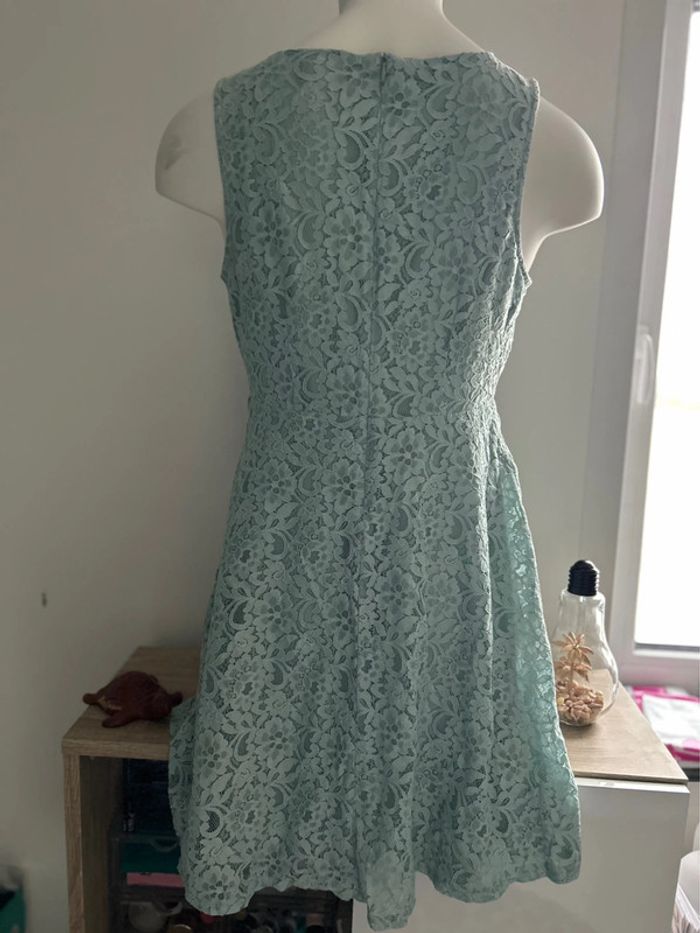 Super robe vert d’eau dentelle 😍 - photo numéro 2