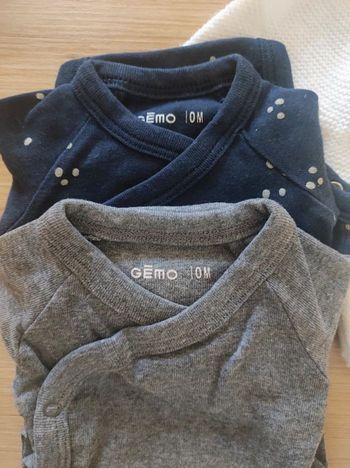 Lot 2 bodies comme neuf Gémo