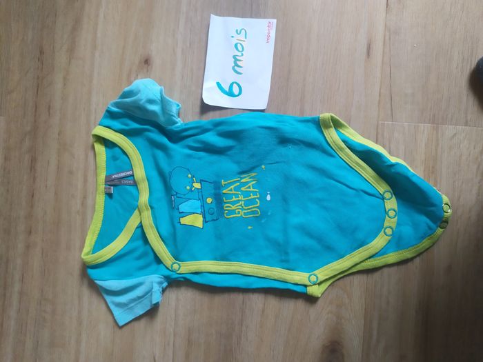 Lot 2bodys manches courtes - 6mois