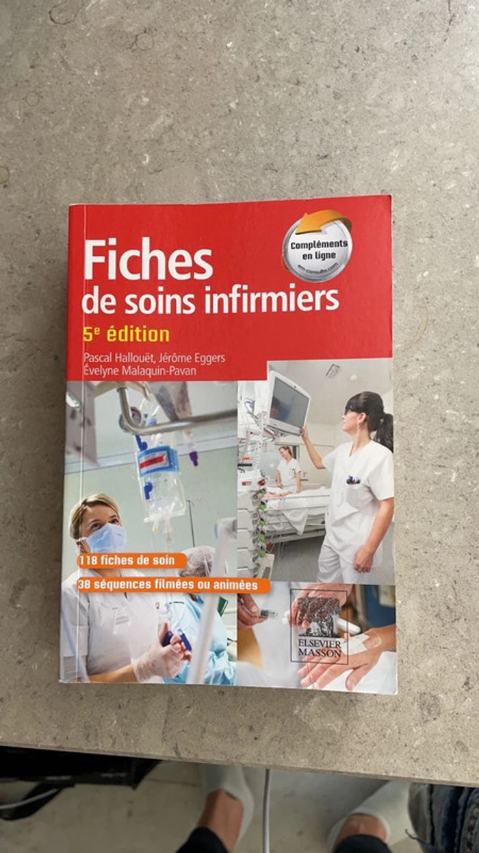 Livre infirmier fiches soins